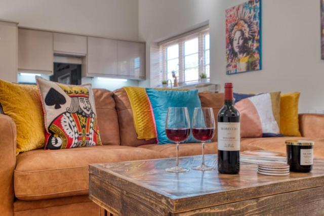 Gorgeous 1-Bed City Apartment, Sleeps 4 Worcester Luaran gambar